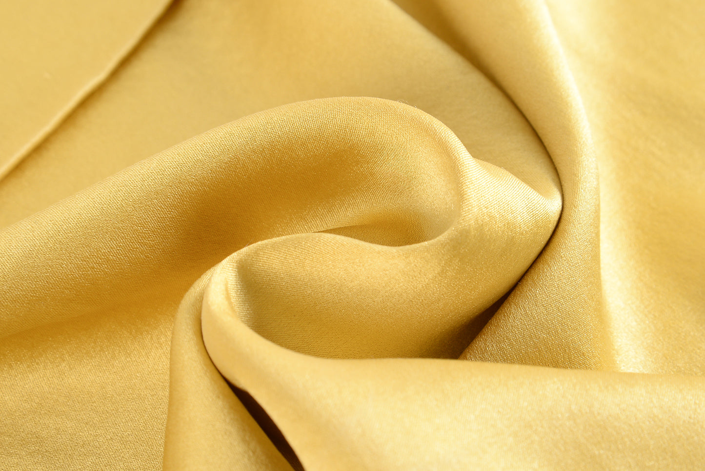 IMPERIAL YELLOW SILK SQUARE TOP